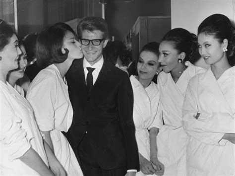 vie de yves saint laurent|yves saint laurent relationship.